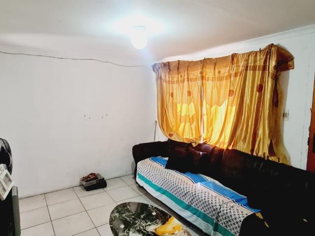 2 Bedroom House For Sale in Kwazakhele