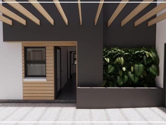 2 Bedroom House For Sale in Hoedspruit
