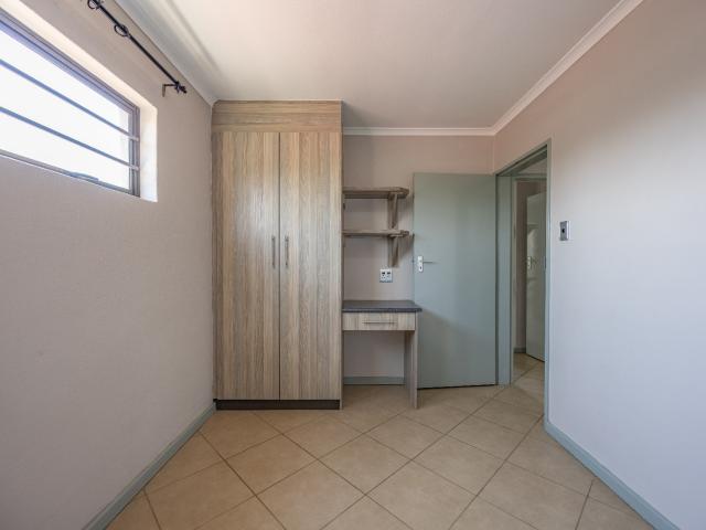 2 Bedroom House For Sale in Hatfield