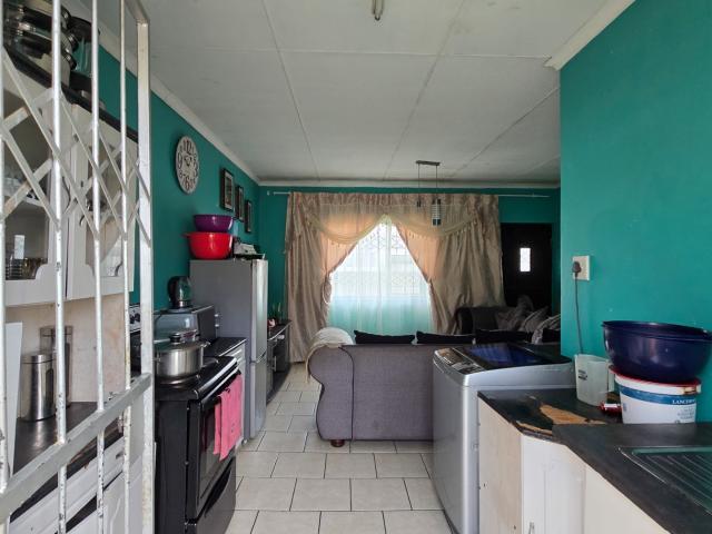 2 Bedroom House For Sale in Haven Hills