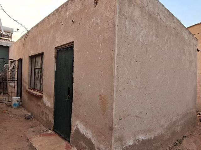 2 Bedroom House For Sale in Ivory Park