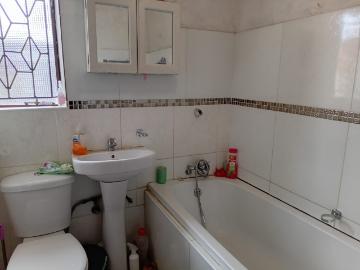 2 Bedroom House For Sale in Lethlabile