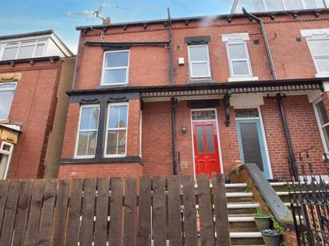 2 Bedroom House For Sale In Leeds