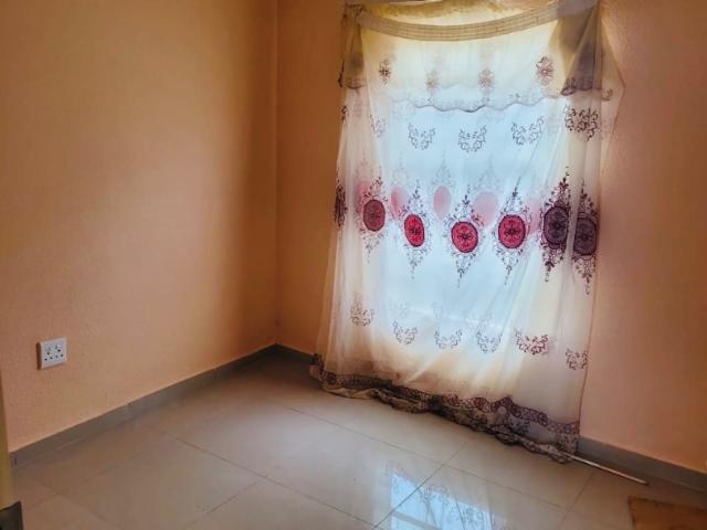 2 Bedroom House For Sale in Lenasia South