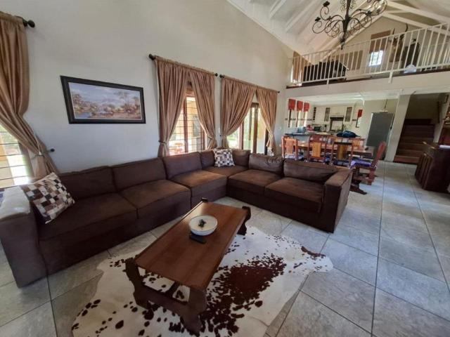 2 Bedroom House For Sale in Lephalale