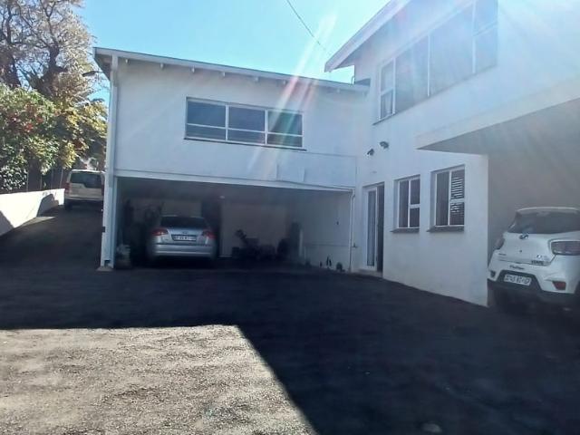2 Bedroom House For Sale in Linmeyer