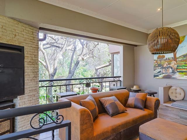 2 Bedroom House For Sale in Mount Amanzi