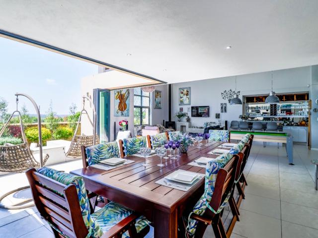 2 Bedroom House For Sale in Midstream Estate