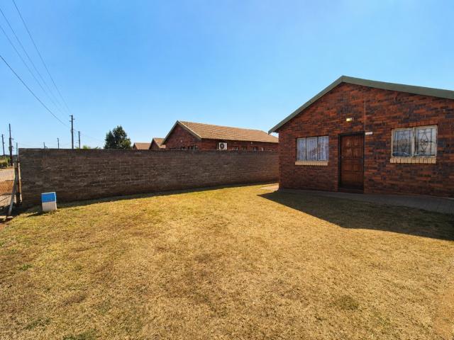 2 Bedroom House For Sale in Northam