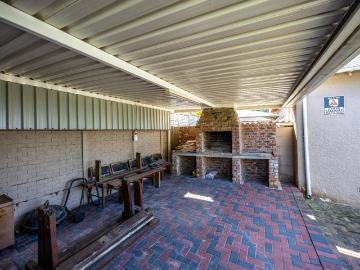 2 Bedroom House For Sale in Nahoon