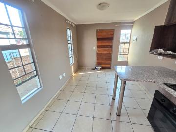 2 Bedroom House For Sale in South Hills