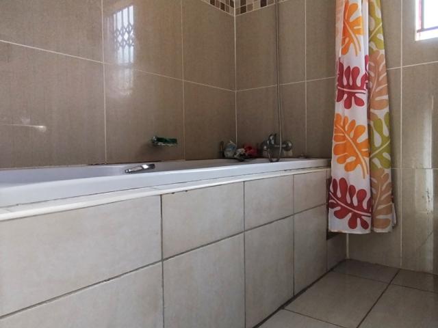 2 Bedroom House For Sale in Southern Gateway