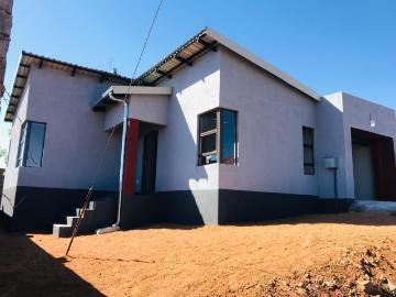 2 Bedroom House For Sale in Soshanguve M