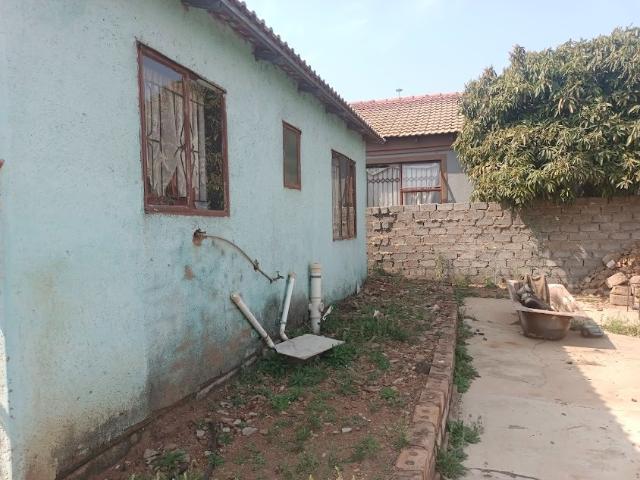 2 Bedroom House For Sale in Soshanguve South Ext 1