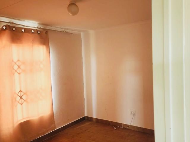 2 Bedroom House For Sale in Savanna City