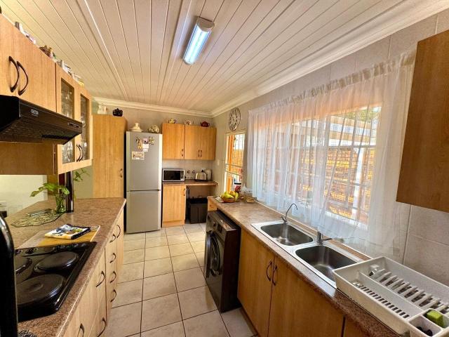 2 Bedroom House For Sale in Schoemansville