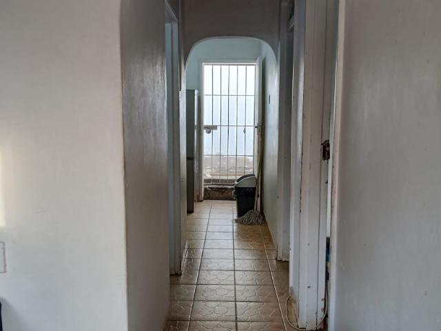 2 Bedroom House For Sale in Shastri Park
