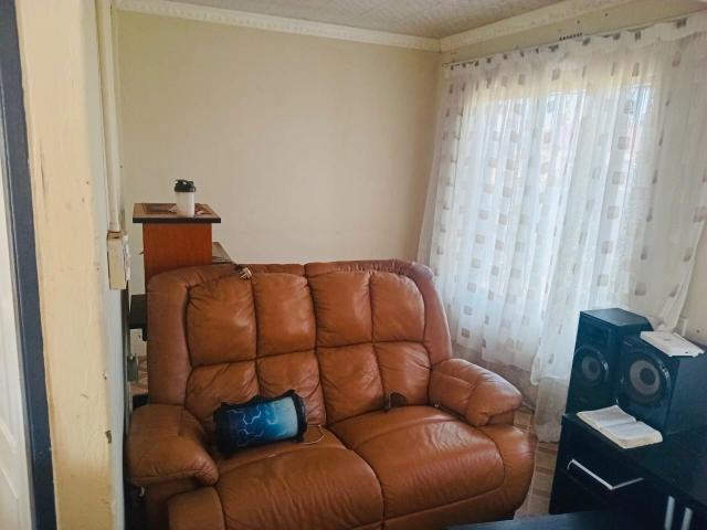 2 Bedroom House For Sale in Stretford
