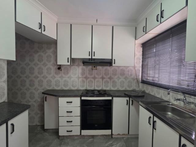 2 Bedroom House For Sale in Sunford