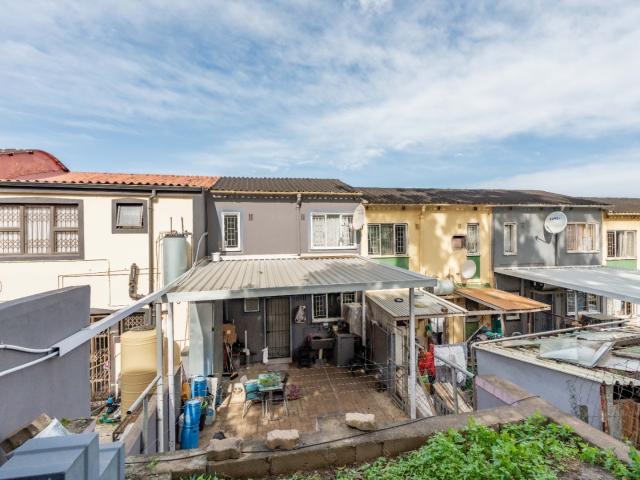 2 Bedroom House For Sale in Sunford