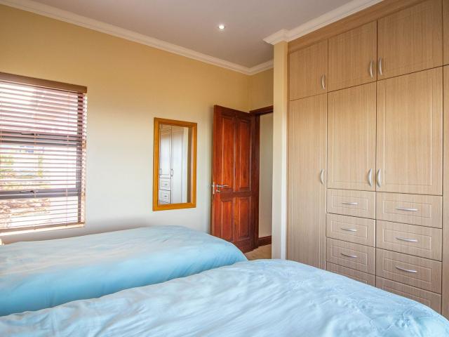 2 Bedroom House For Sale in Paradise Coast