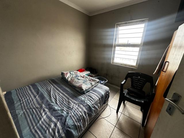 2 Bedroom House For Sale in Pelican Park