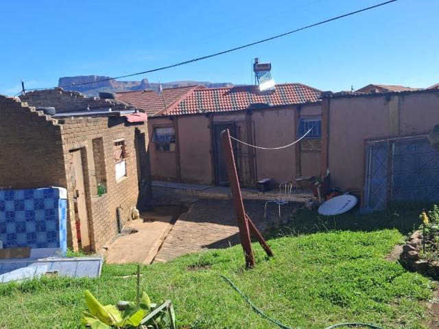 2 Bedroom House For Sale in Phuthaditjhaba