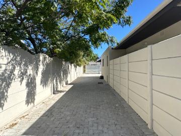 2 Bedroom House For Sale in Plumstead