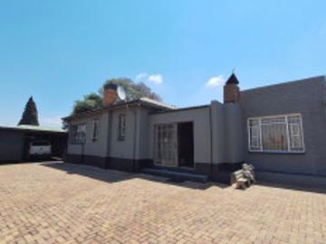 2 Bedroom House For Sale in Primrose