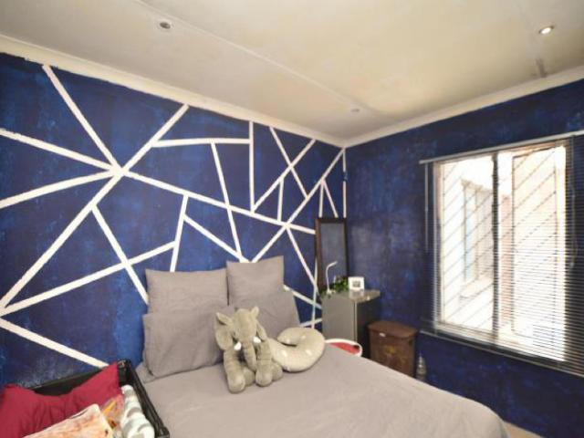 2 Bedroom House For Sale in Protea Glen