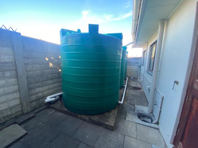 2 Bedroom House For Sale in Quigney