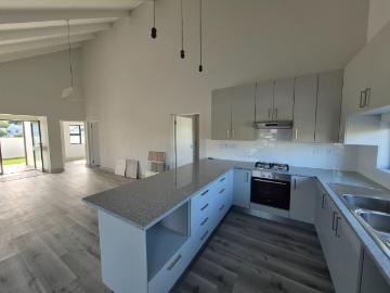 2 Bedroom House For Sale in Robertson