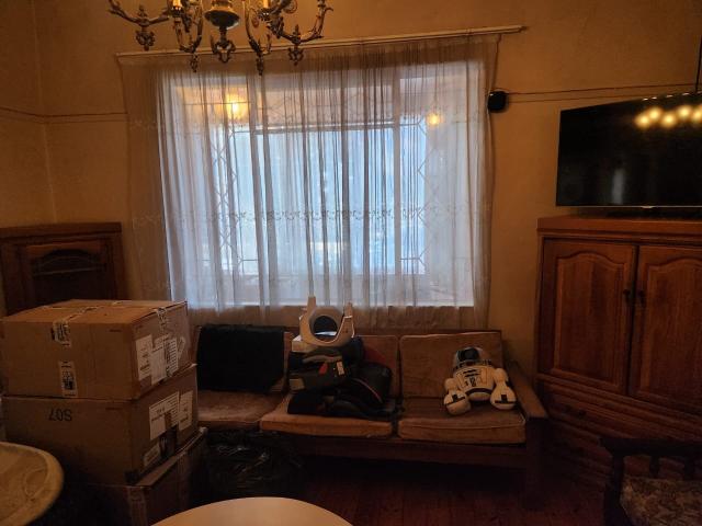 2 Bedroom House For Sale in Regents Park