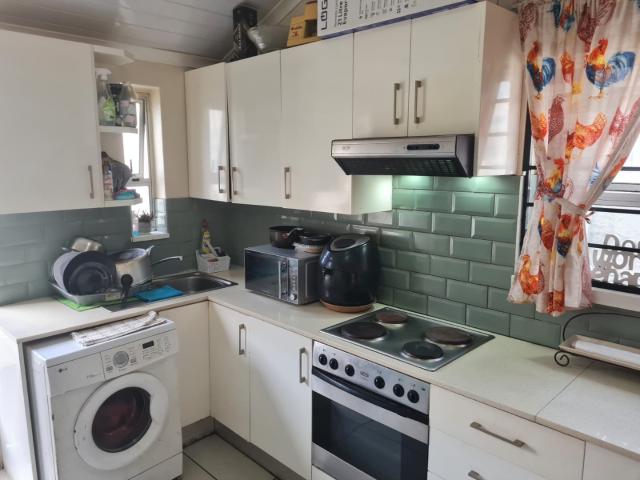 2 Bedroom House For Sale in Ruyterwacht