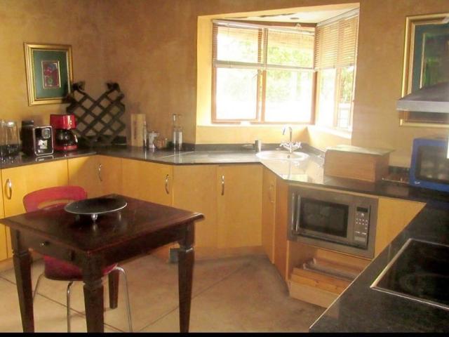2 Bedroom House For Sale in Witkoppen