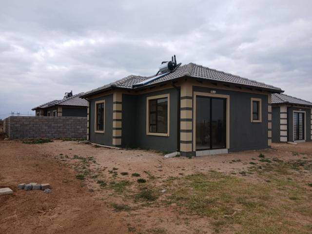 2 Bedroom House For Sale in Windmill Park