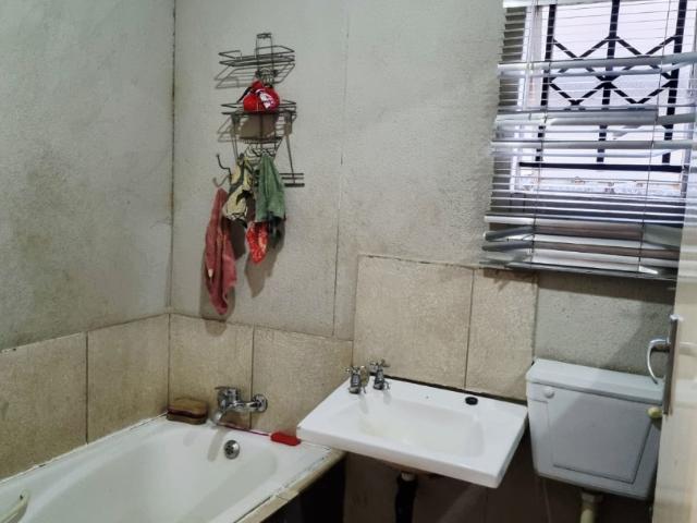 2 Bedroom House For Sale in Windmill Park