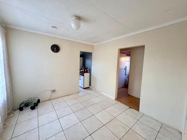 2 Bedroom House For Sale in Toekomsrus
