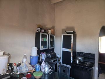 2 Bedroom House For Sale in Tembisa Central