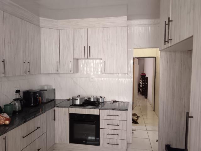 2 Bedroom House For Sale in Tsakane Ext 5