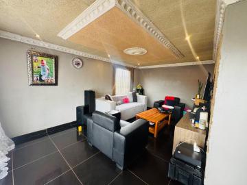 2 Bedroom House For Sale in Vosloorus Ext 8