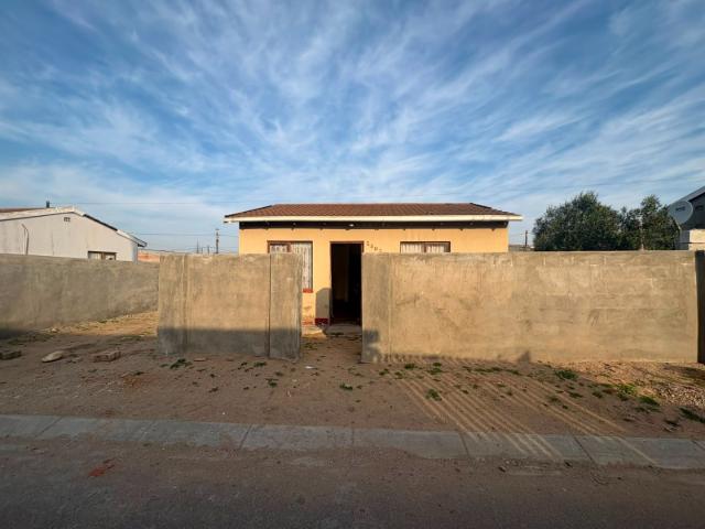 2 Bedroom House For Sale in Veeplaas