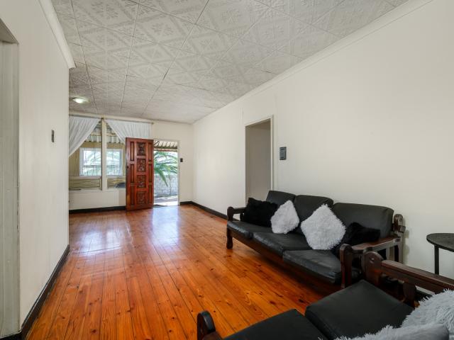 2 Bedroom House For Sale in Young Park