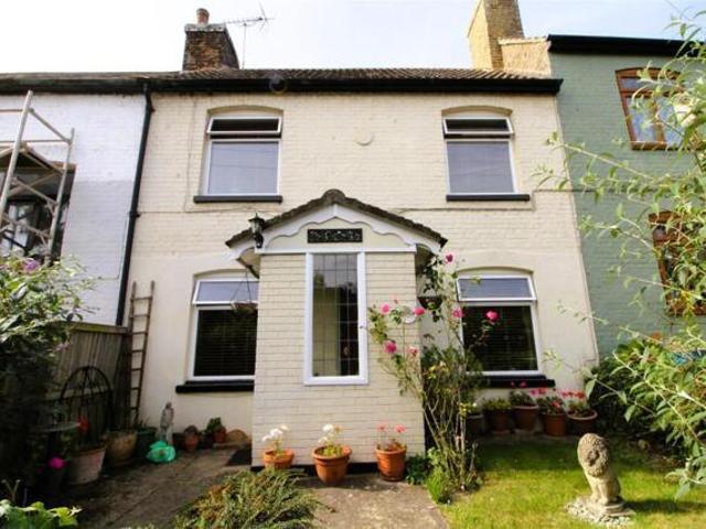 2 Bedroom House Kent Kent 101743269