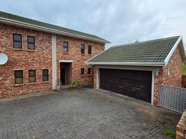 2 Bedroom House in Cove Rock