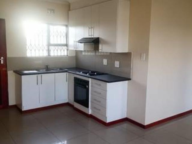 2 Bedroom House in Cove Rock