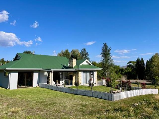 2 Bedroom House in Clarens