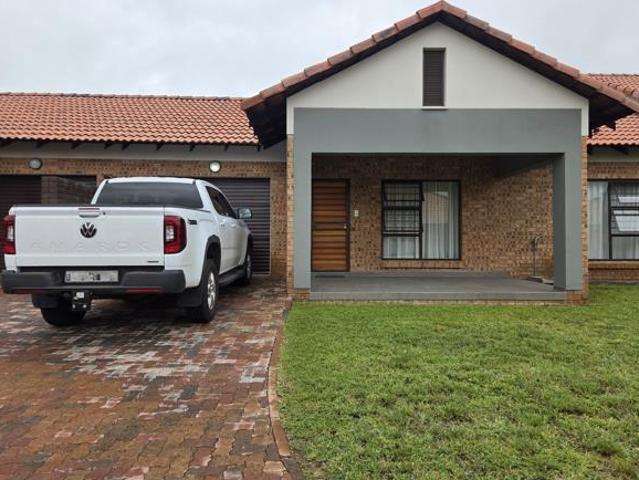 2 Bedroom House in Bateleur Estate