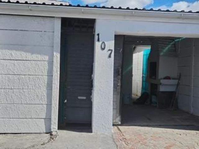 2 Bedroom House in Belhar