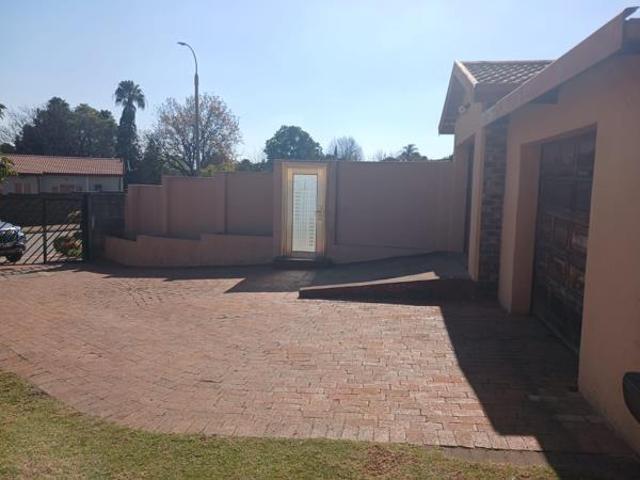 2 Bedroom House in Birch Acres